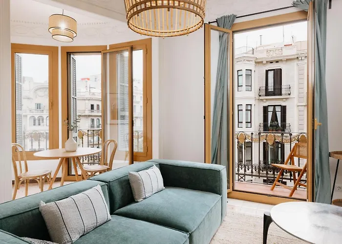 Llanos - Two Bedroom Apartment In Heart Of The City